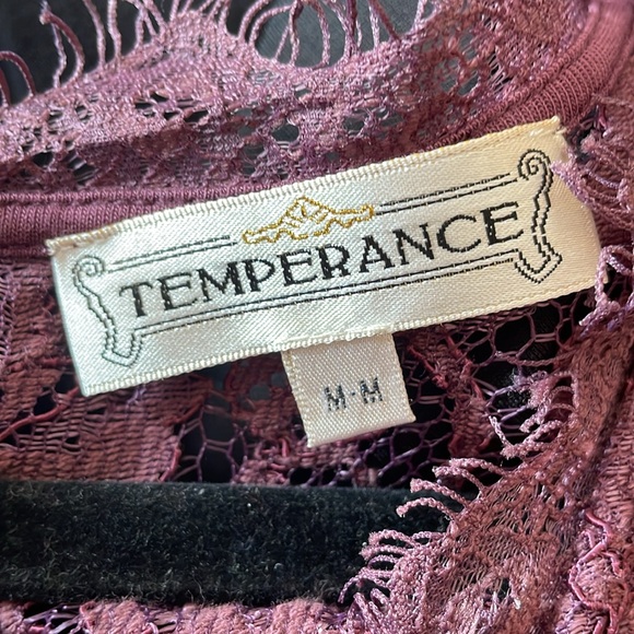 Plum Lace Dress Size Medium - Picture 7 of 10